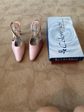 Women's Pink Satin Slingback Pumps